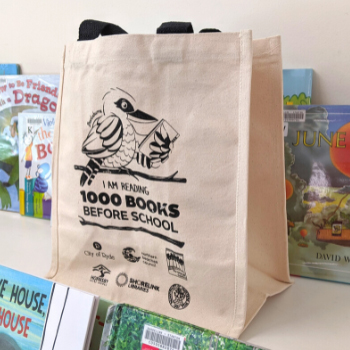 1000 Books Before School library bag
