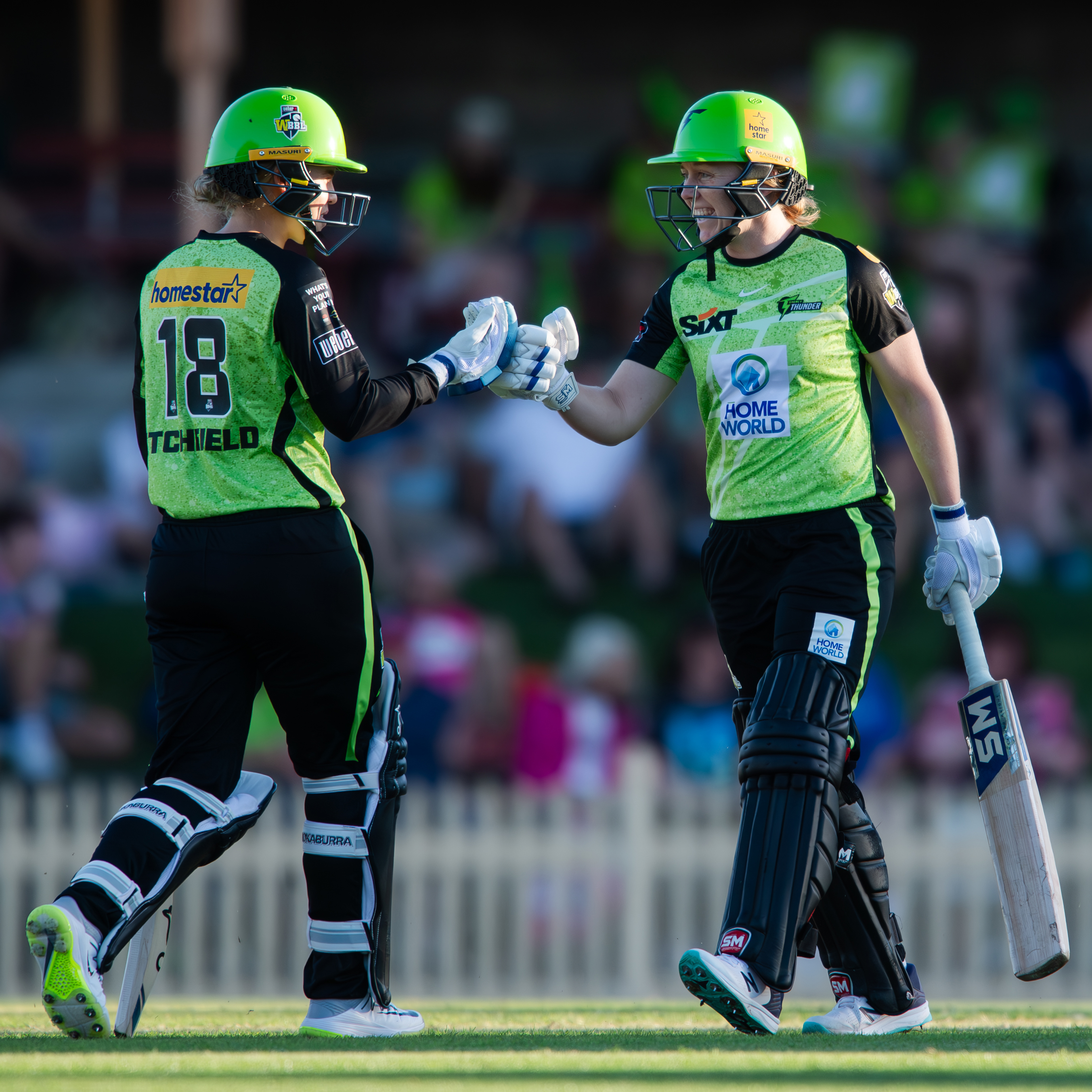 WBBL: Sydney Thunder v Hobart Hurricanes