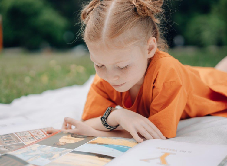 News kids book bundle