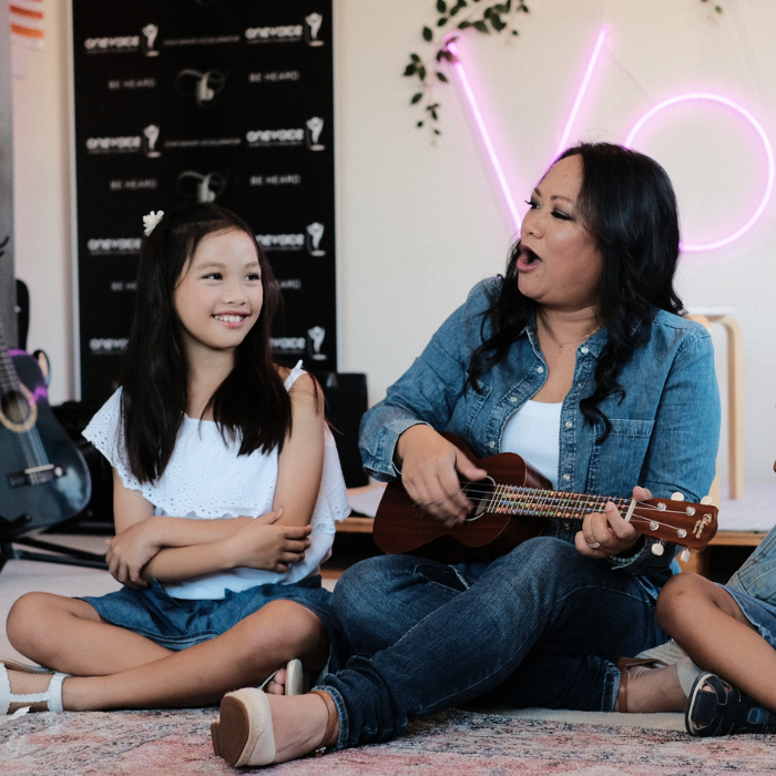 Stories and music with Tina Bangel